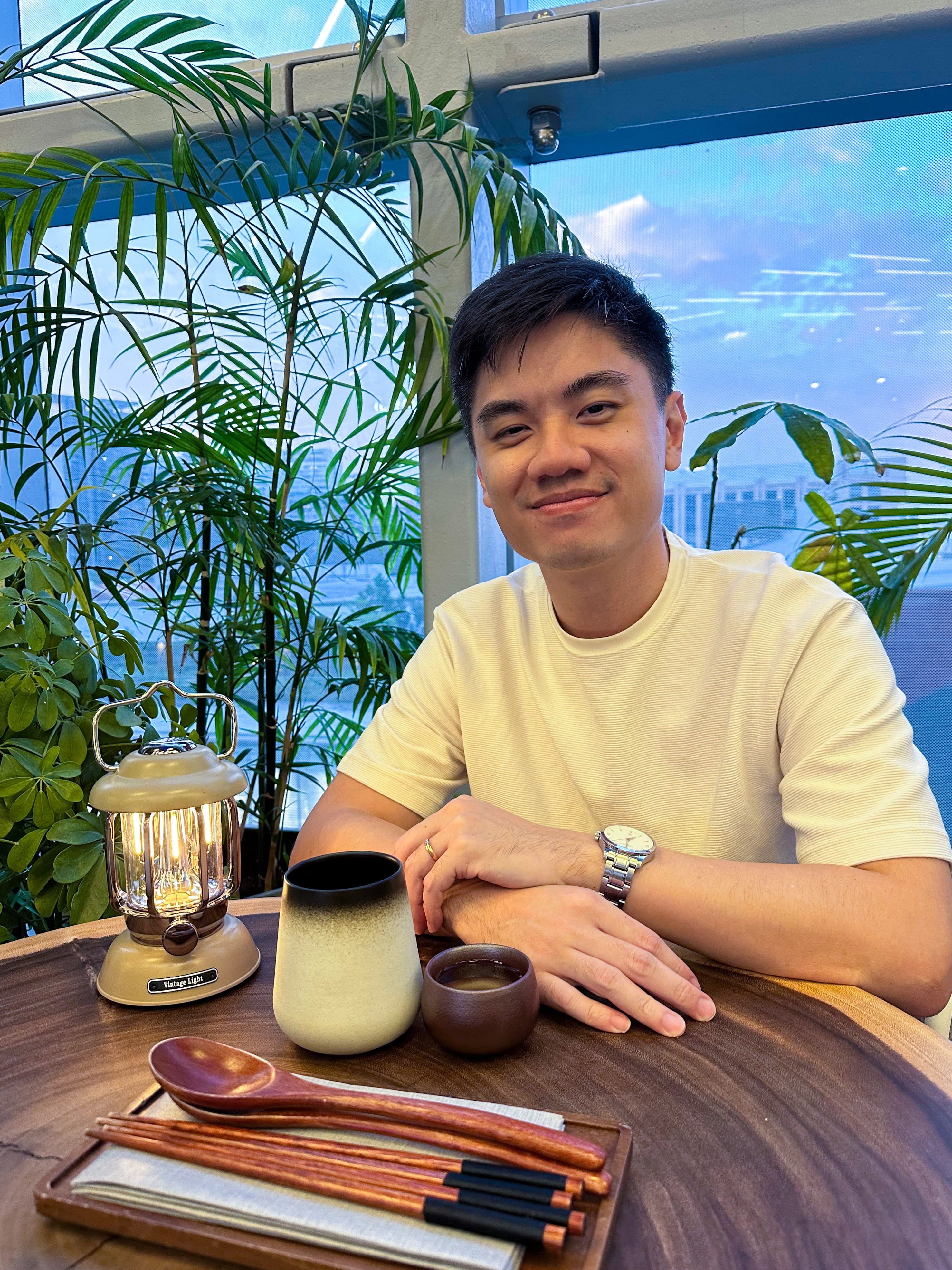 Add your alt text here